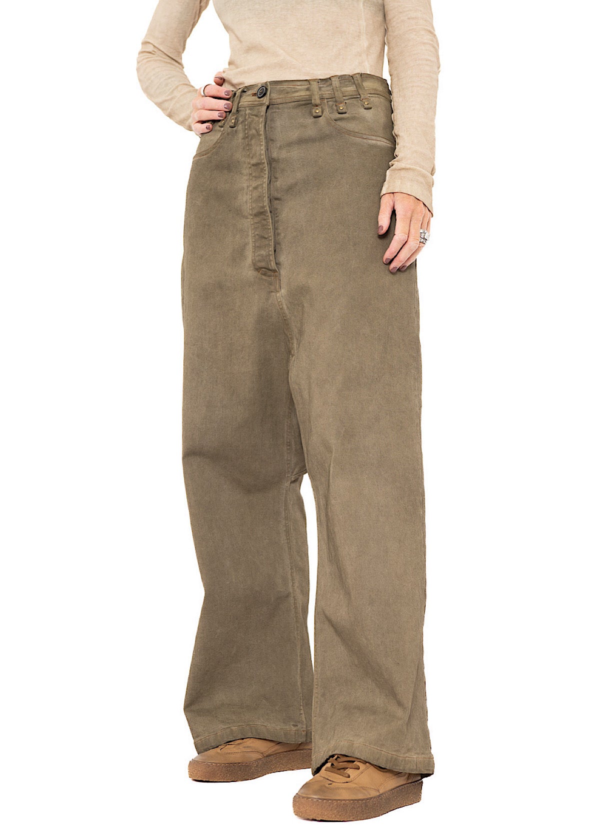 GARMENT-DYED WIDE-LEG DENIM TROUSER