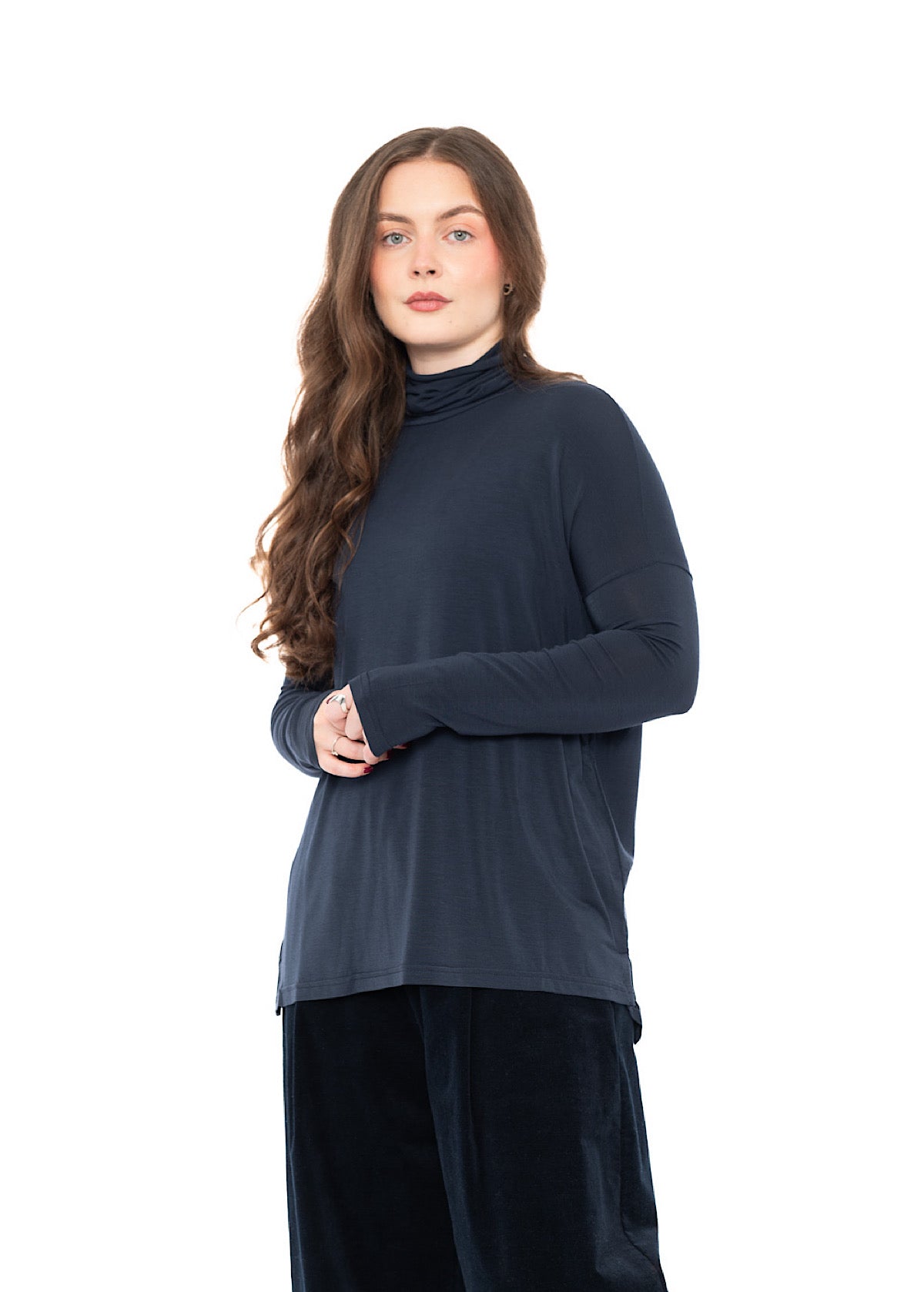 RELAXED STRETCH-FIT SUZANNE T-SHIRT