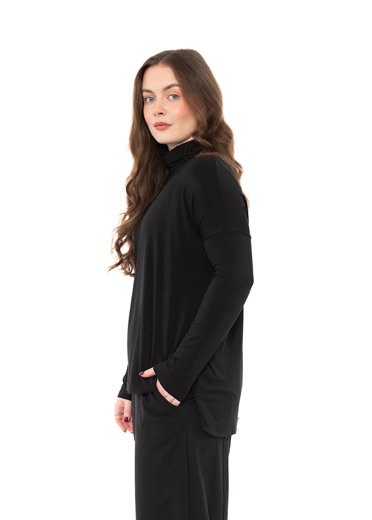 RELAXED STRETCH-FIT SUZANNE T-SHIRT