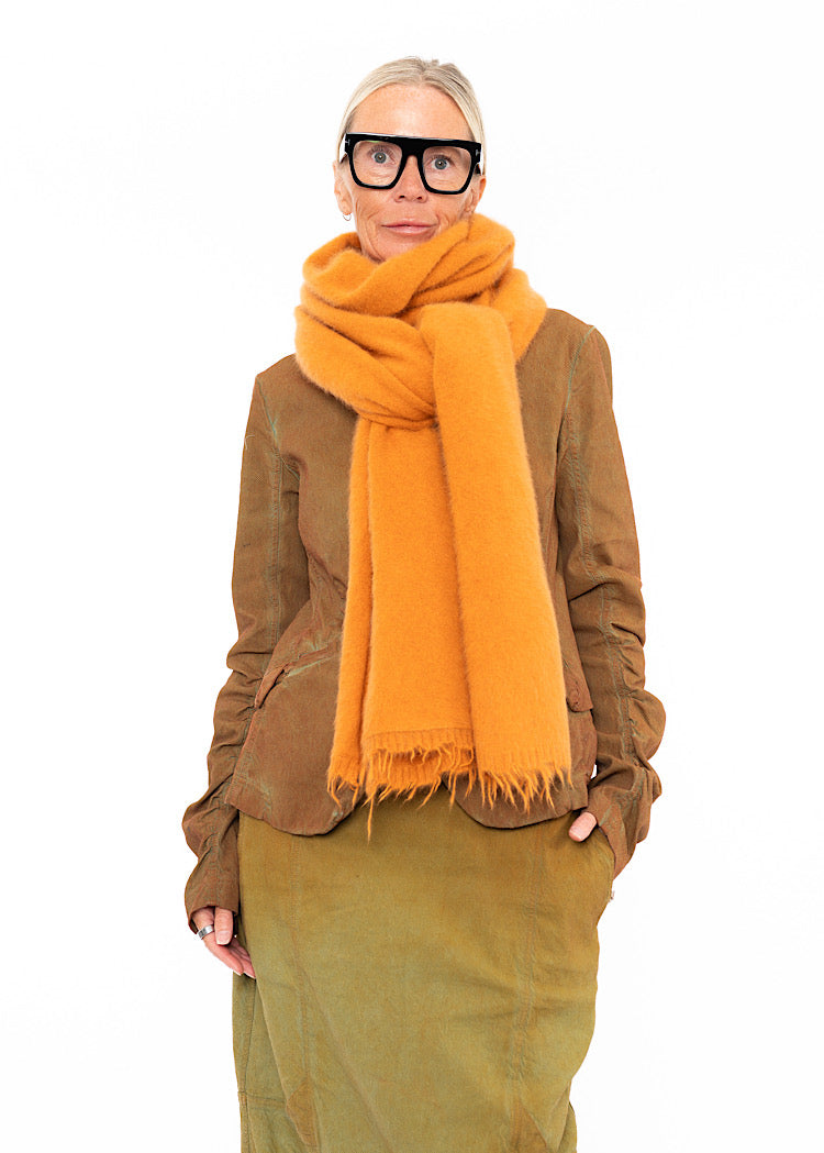 RUNDHOLZ DIP 1/3 SHARER KNITTED SCARF