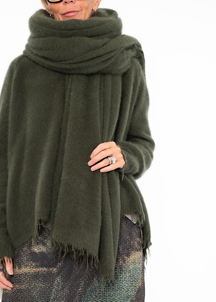 RUNDHOLZ DIP 2/3 SHARER KNITTED SCARF