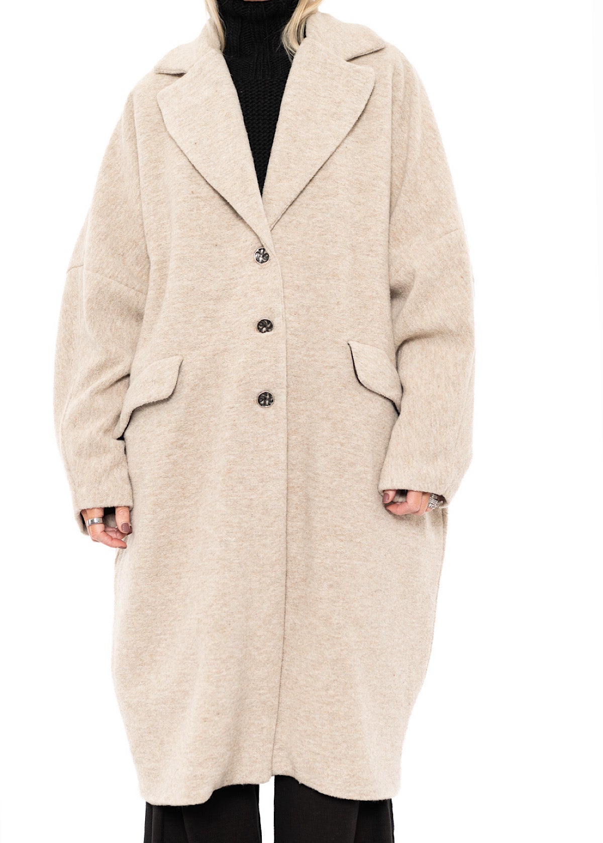 OVERSIZED WOOL-BLEND COAT