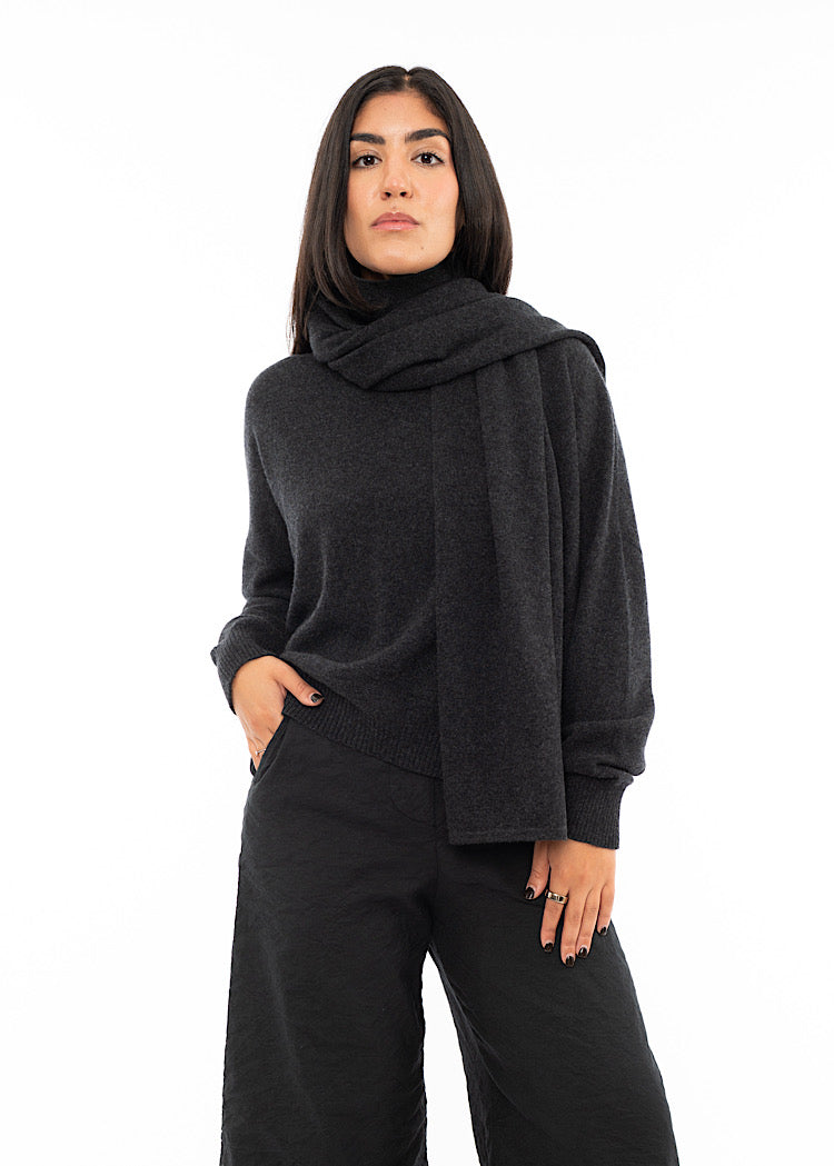 MANUELLE GUIBAL SCARF