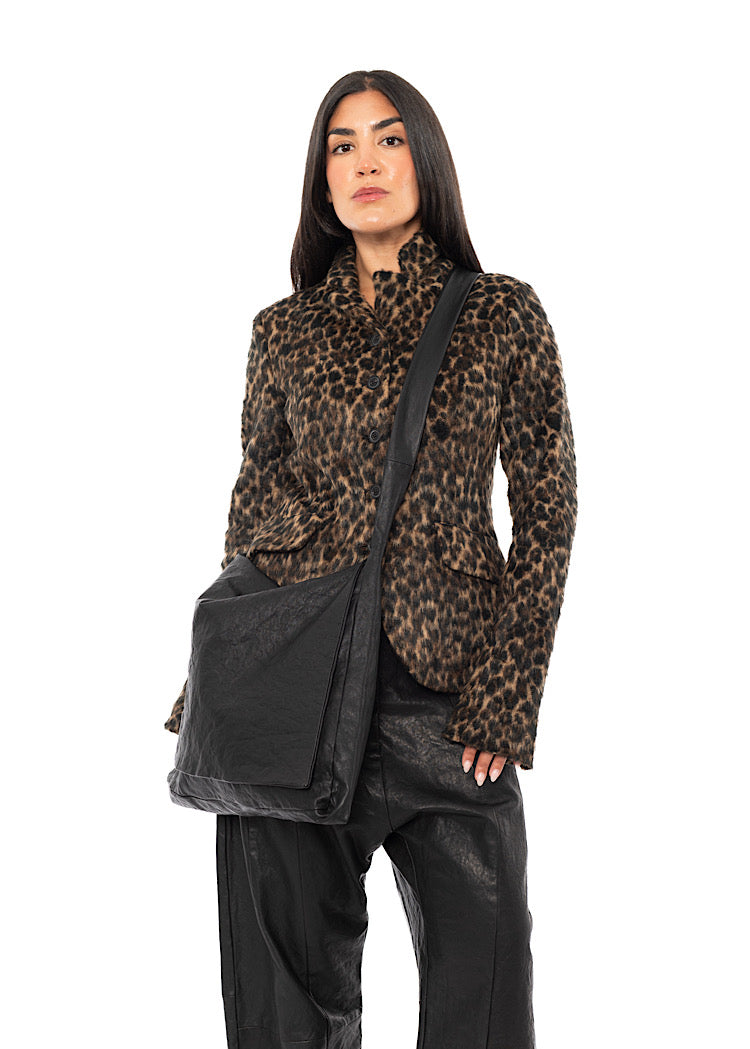 OVERSIZED LEATHER SHOULDER BAG