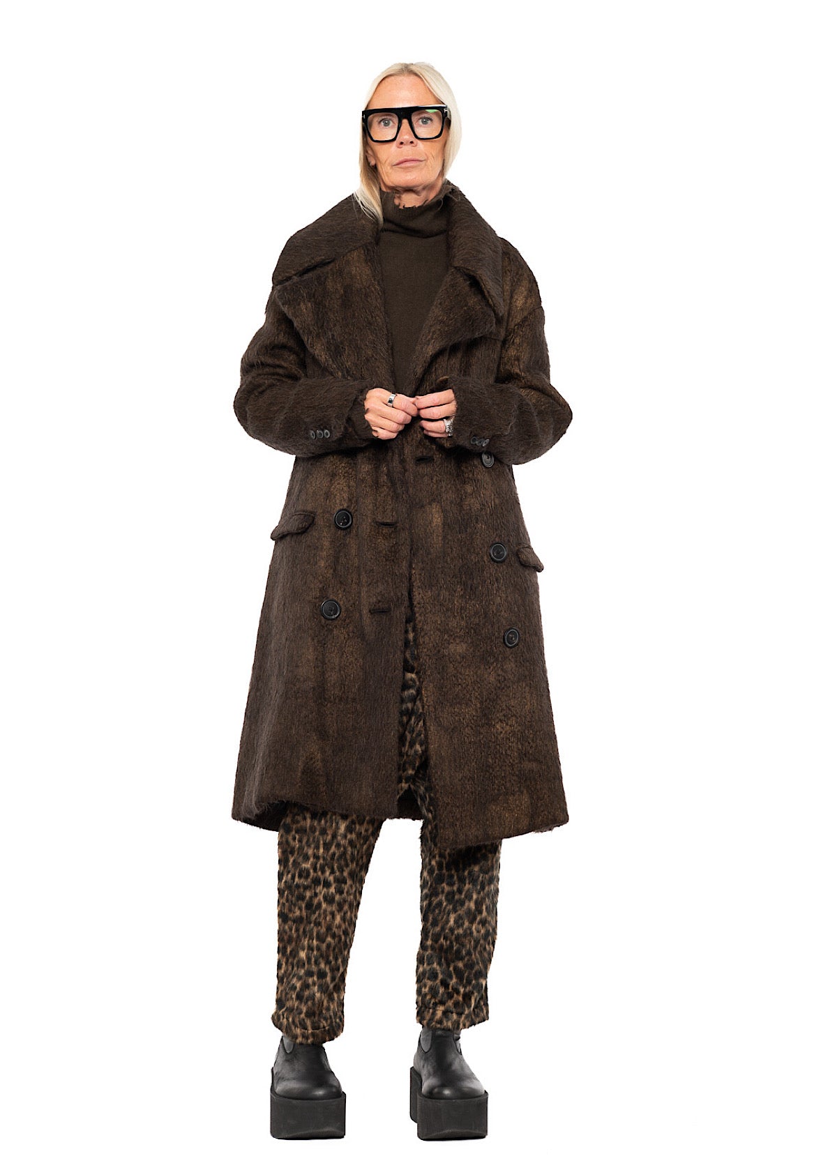 OVERSIZED LONG-HAIR WOOL COAT WITH DETACHABLE LEOPARD COLLAR