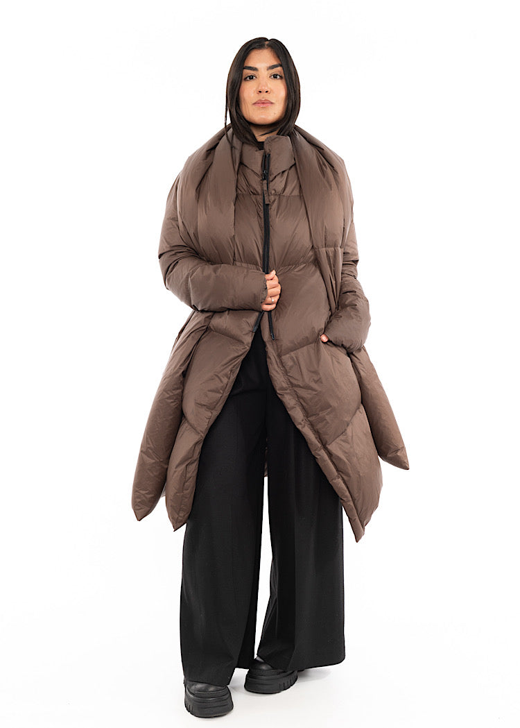 PRE-LOVED RUNDHOLZ MAINLINE COAT