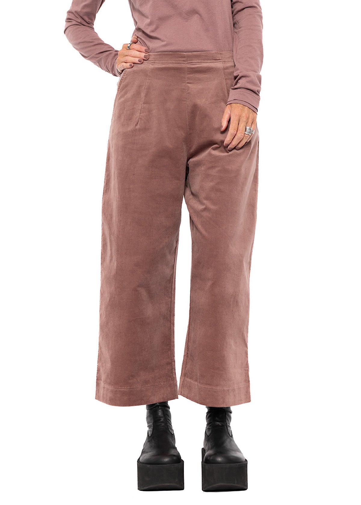 STRETCH-VELVET WIDE LEG TROUSER