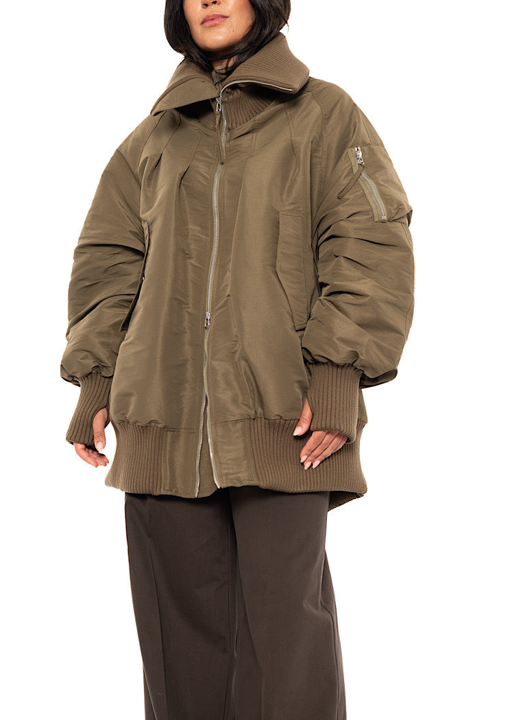 OVERSIZED PADDED BOMBER JACKET