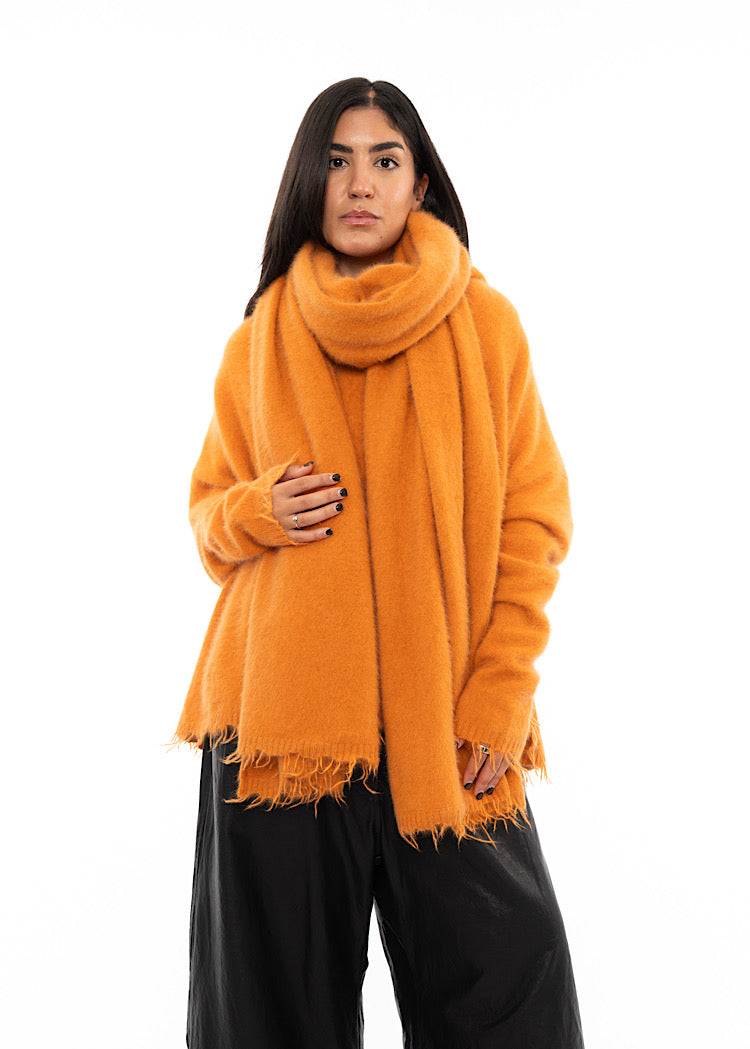 RUNDHOLZ DIP KNITTED SCARF