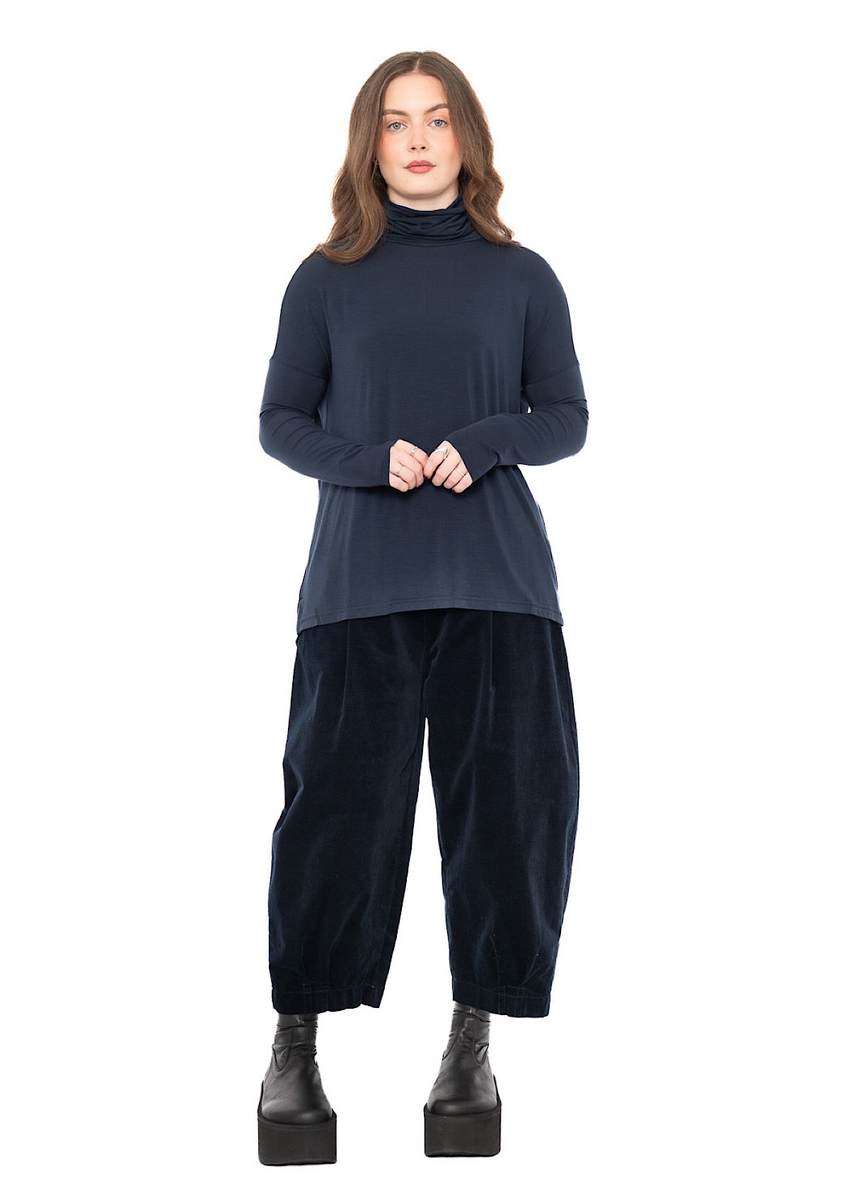 RELAXED STRETCH-FIT SUZANNE T-SHIRT