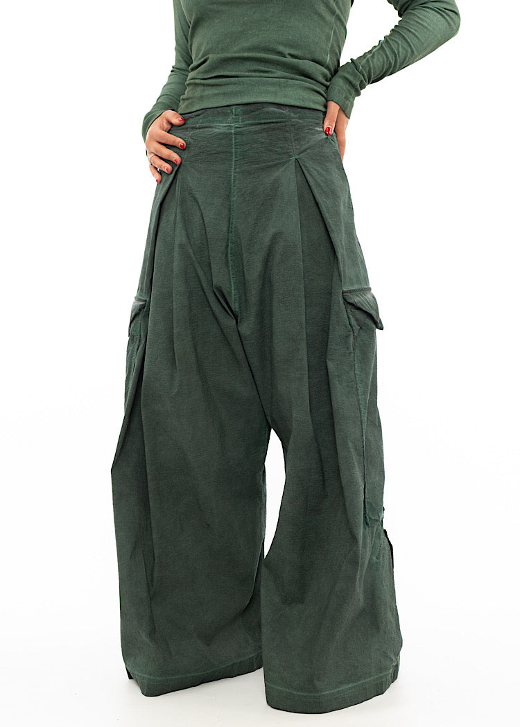 RUNDHOLZ DIP TROUSER *BLACK* (Shown in PINE CLOUD)