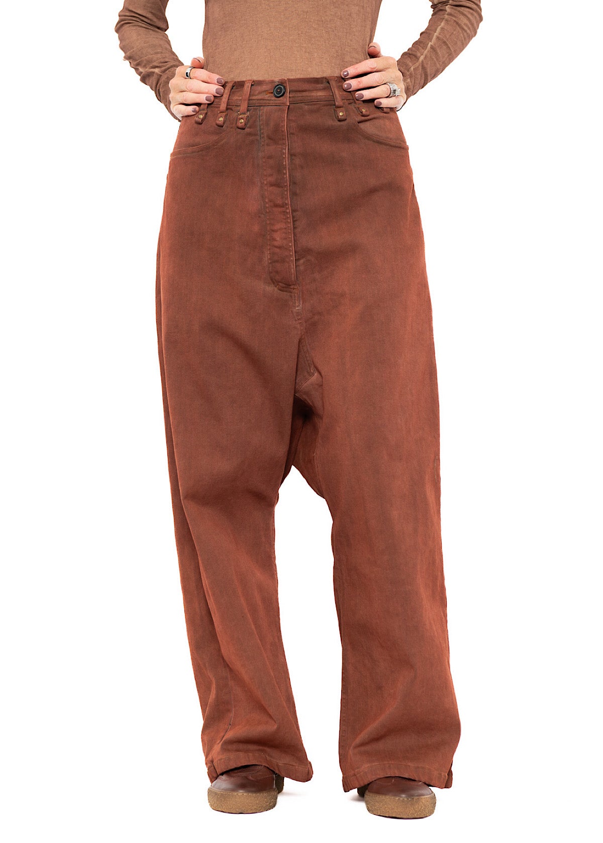 GARMENT-DYED WIDE-LEG DENIM TROUSER