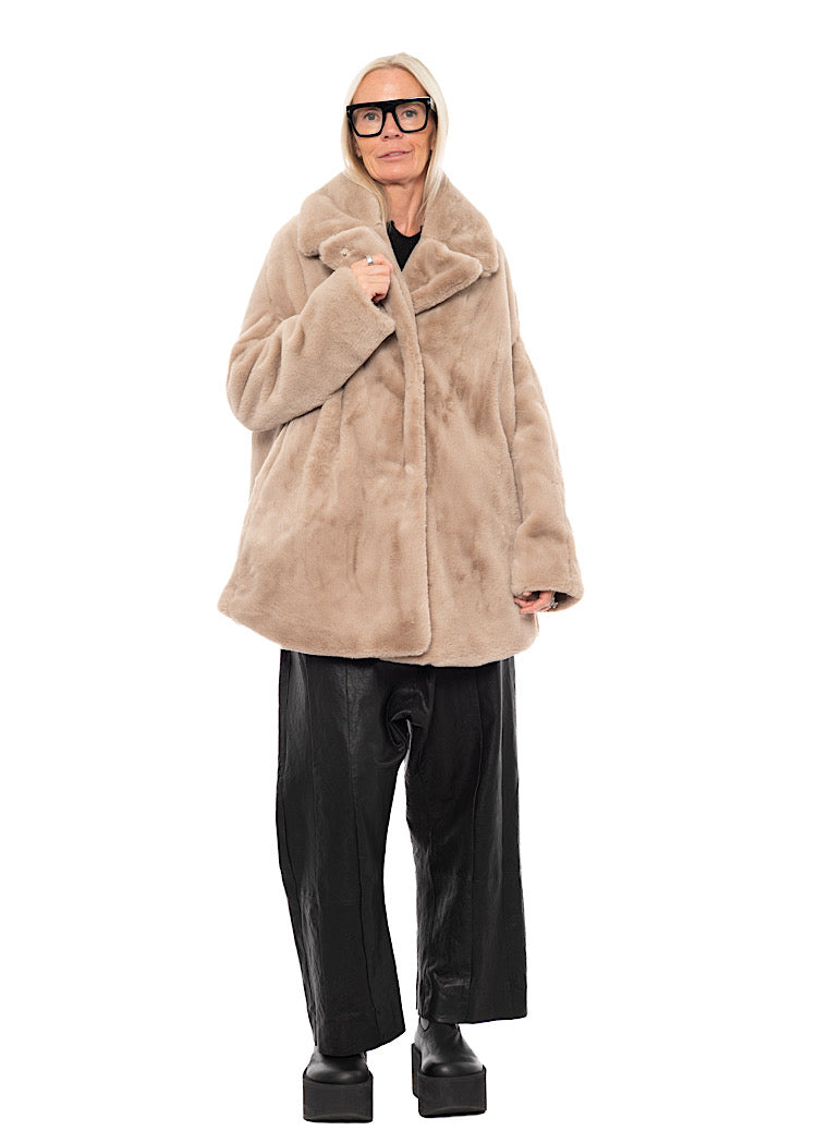 FAUX FUR COCOON JACKET
