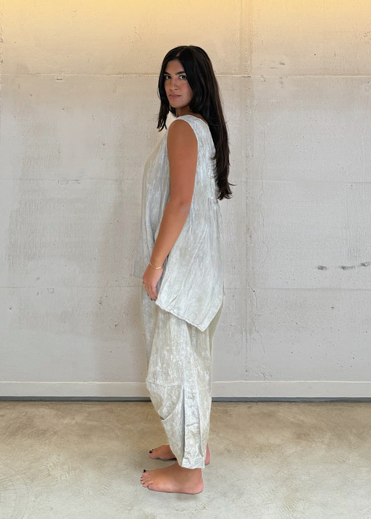 PRE-ORDER RUNDHOLZ DIP TOP *SKY FOG* (Shown in LINEN FOG)