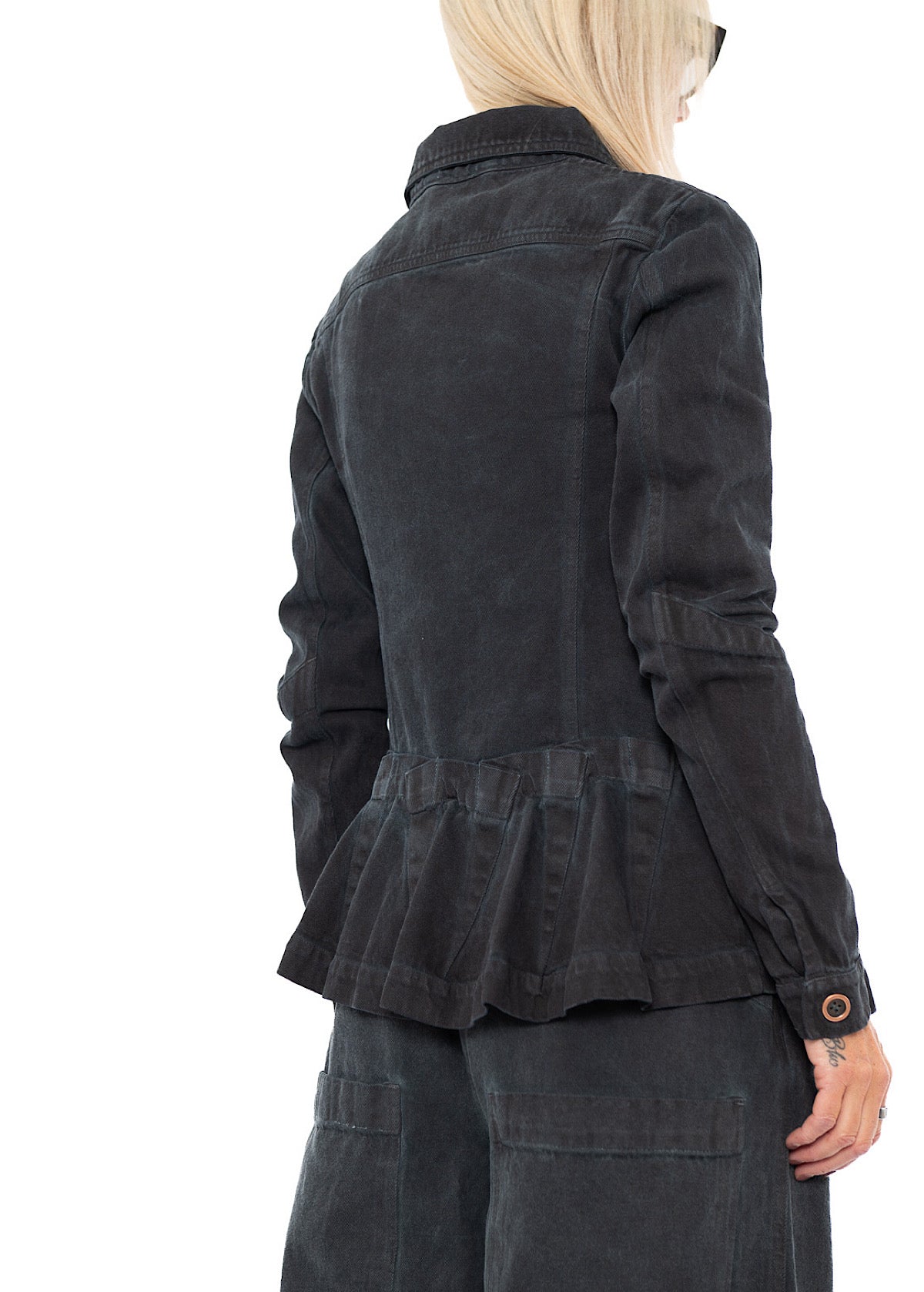 GARMENT-DYED DENIM JACKET