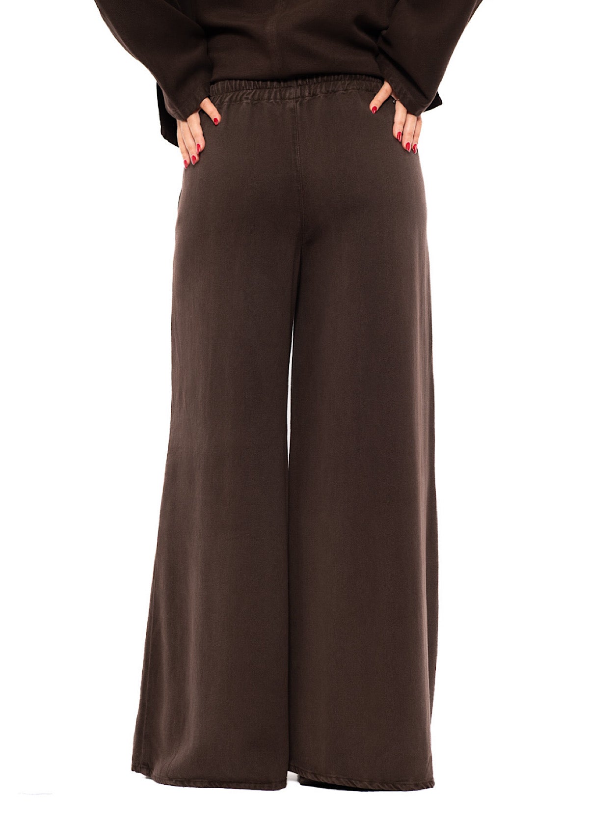 HIGH-WAISTED WIDE LEG TROUSER