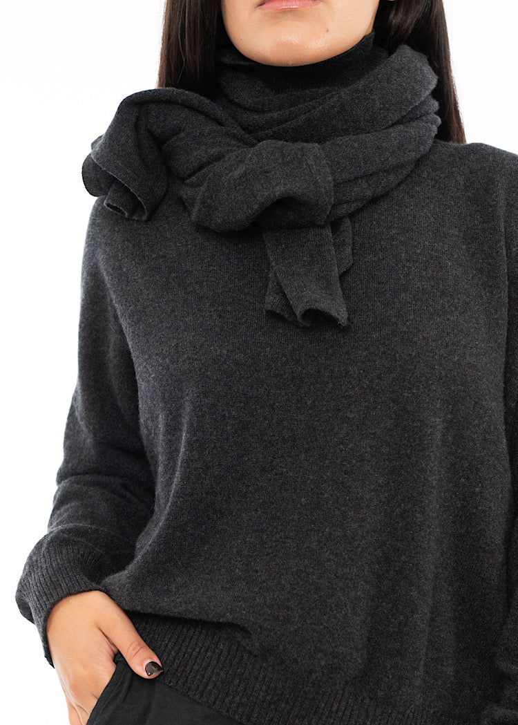 MANUELLE GUIBAL SCARF