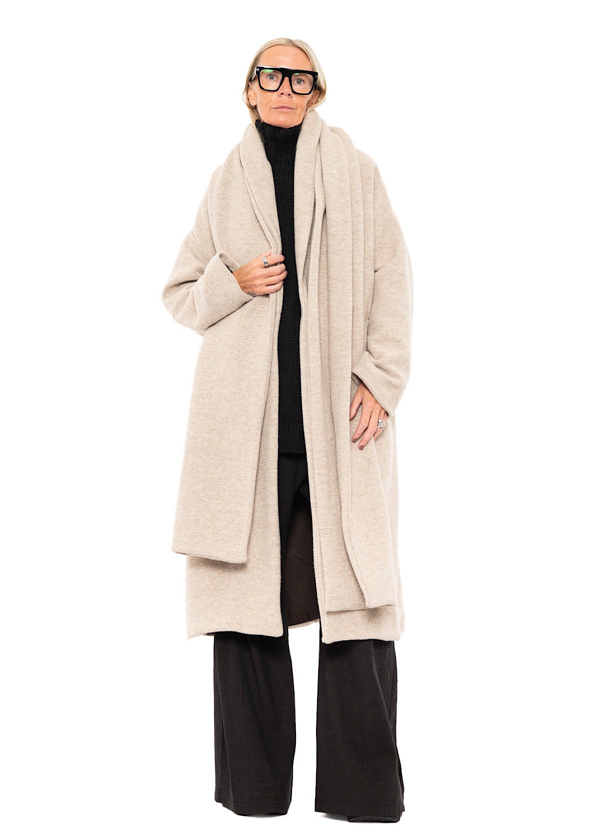 WOOL-BLEND COAT WITH SCARF