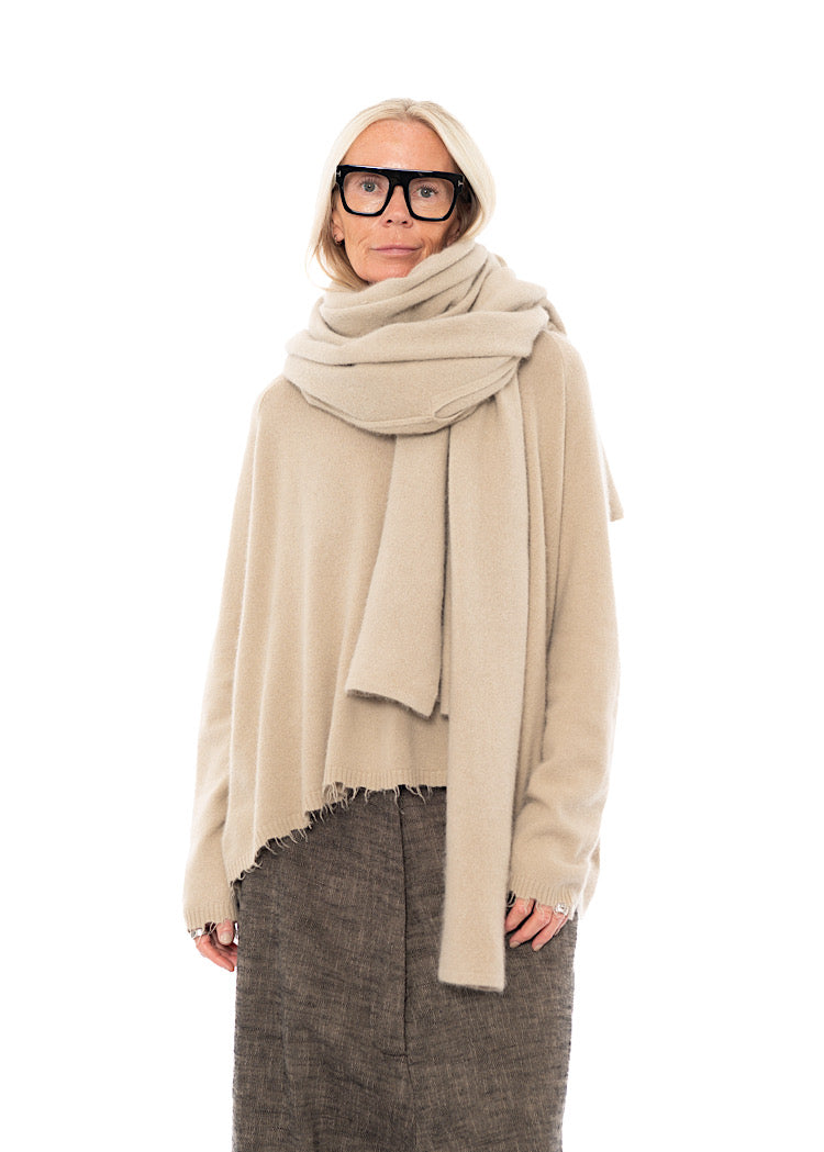 SIGNATURE RACCOON HAIR SCARF