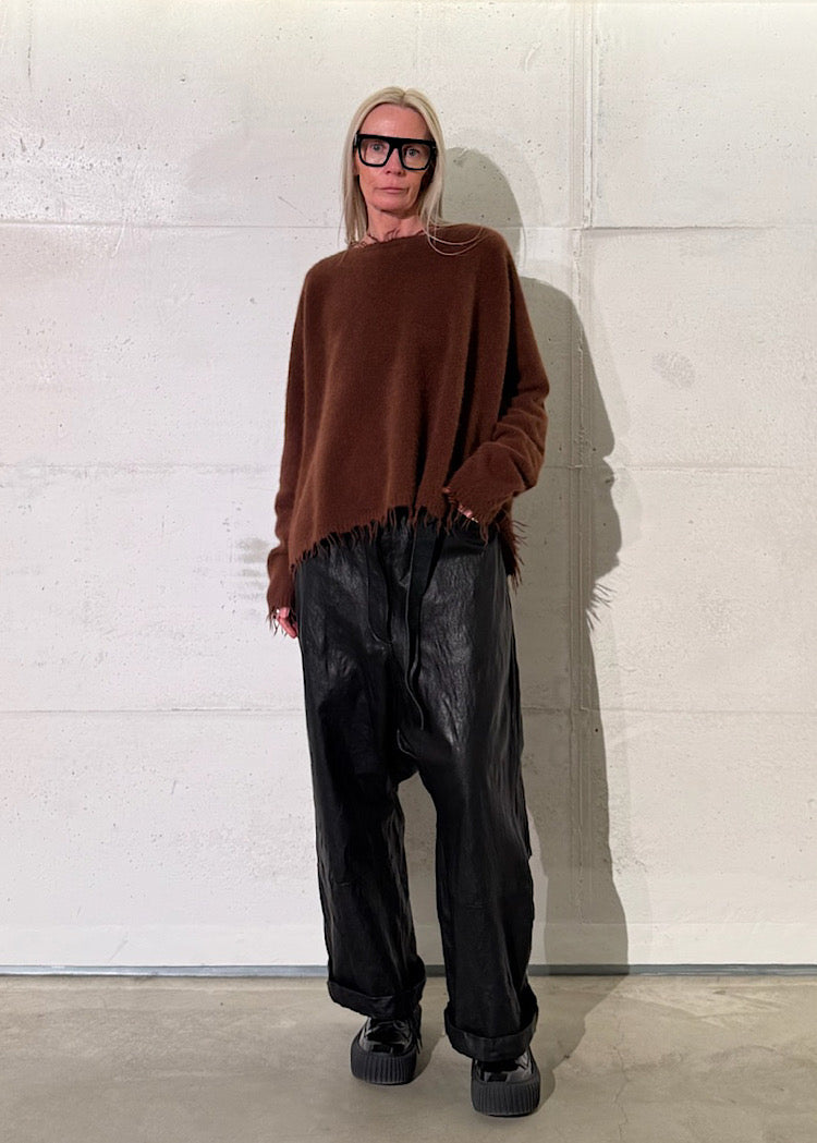 RELAXED FRAYED KNIT PULLOVER