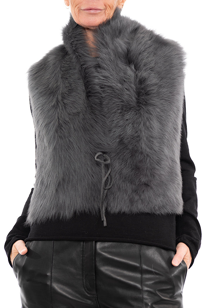 DOM GOOR FUR SCARF