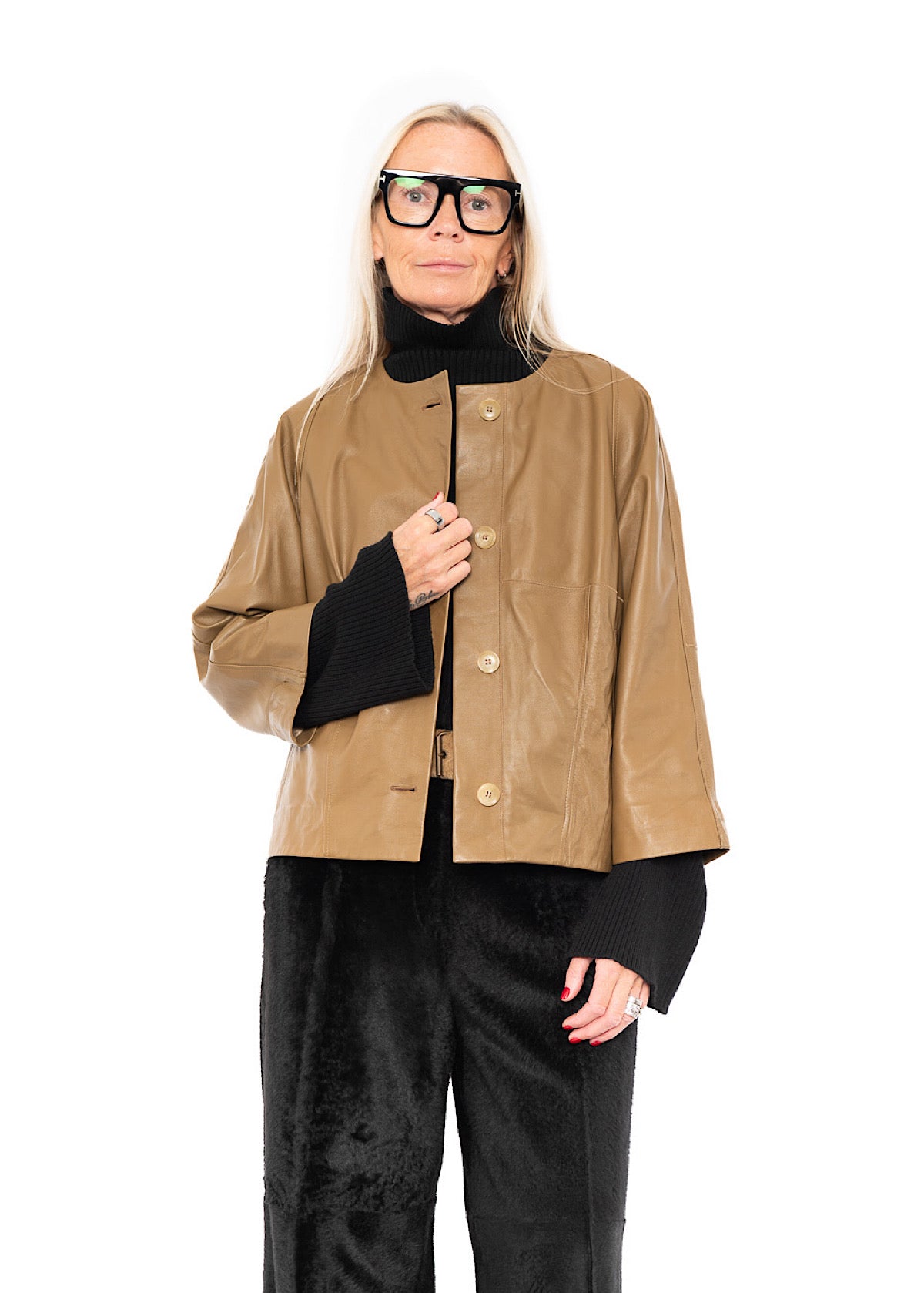 SIGNATURE LEATHER JACKET
