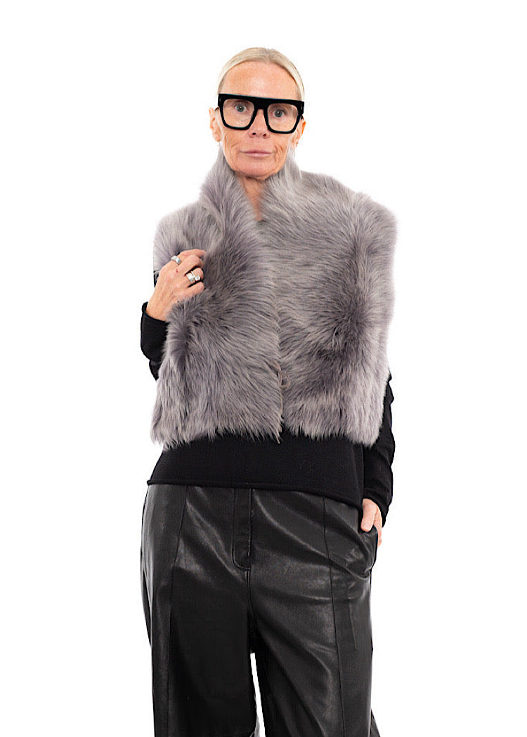 DOM GOOR FUR SCARF