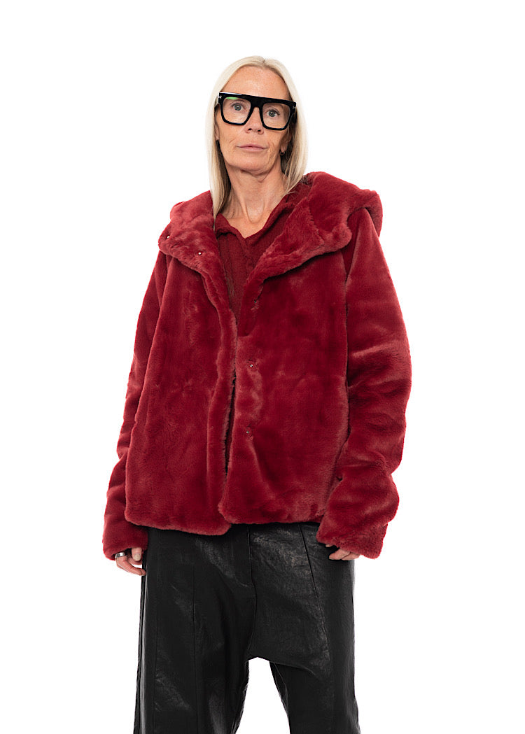 CROPPED HOODED FAUX FUR JACKET