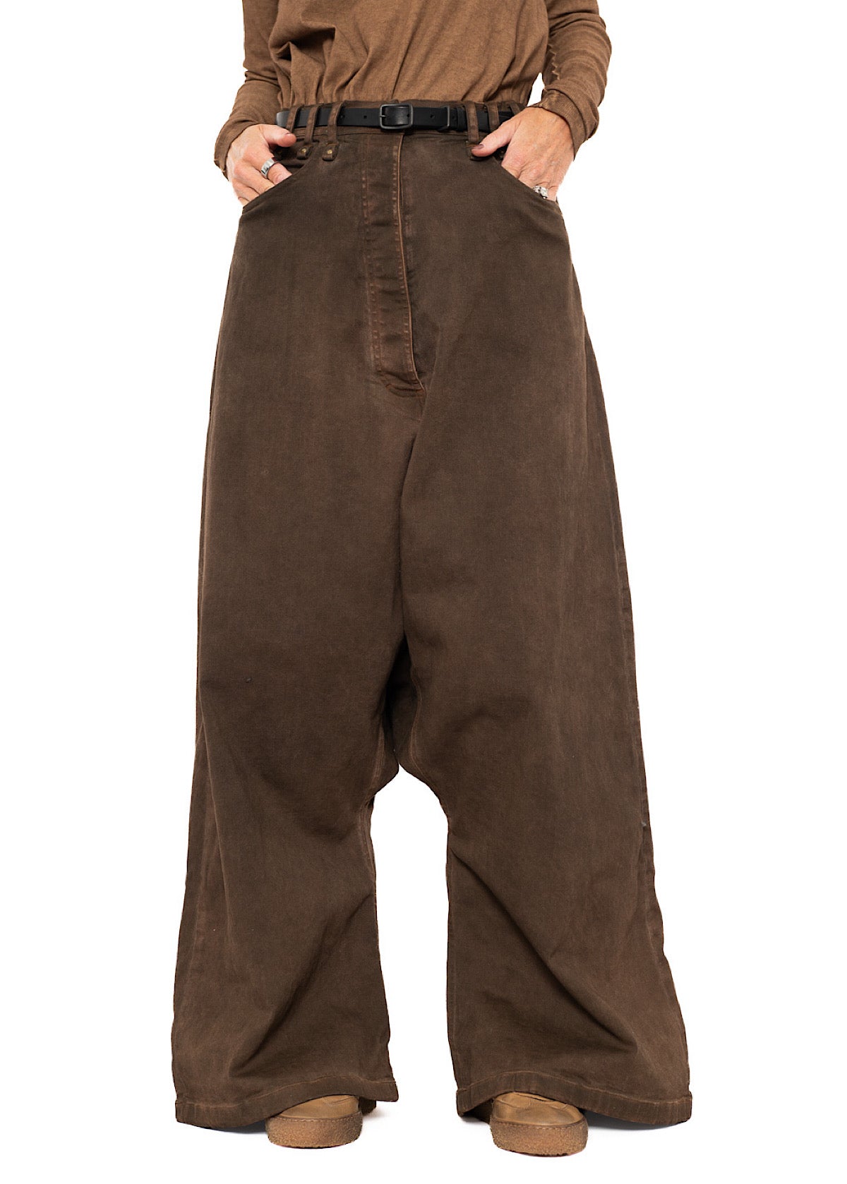 GARMENT-DYED OVERSIZED DENIM TROUSER