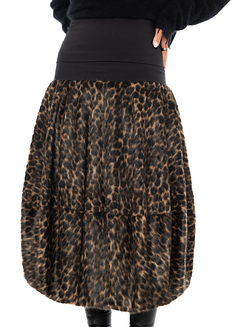 FAUX FUR LEOPARD BALLOON SKIRT