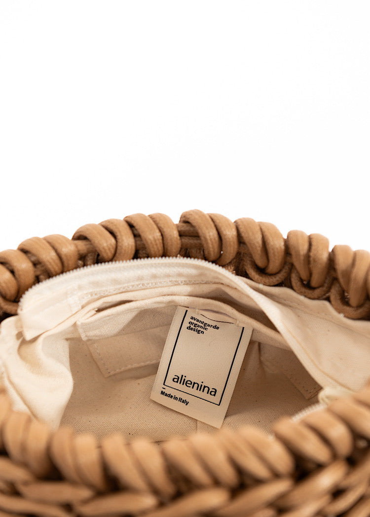 ALIENINA VERO CLUTCH BAG