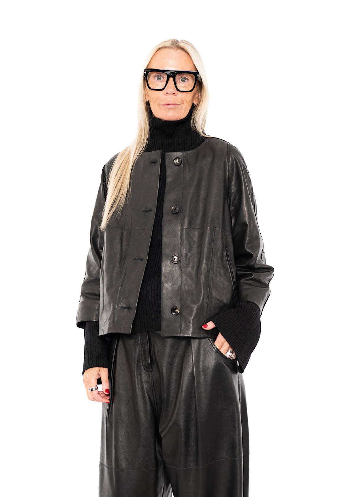 SIGNATURE LEATHER JACKET