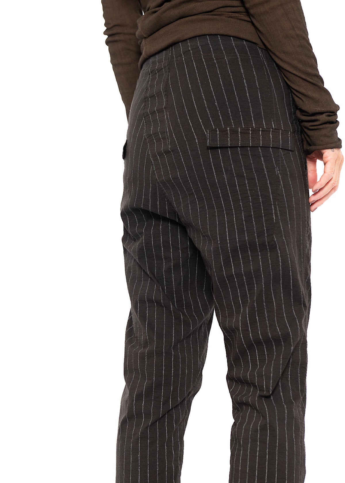 TAPERED PINSTRIPE STRETCH TROUSER