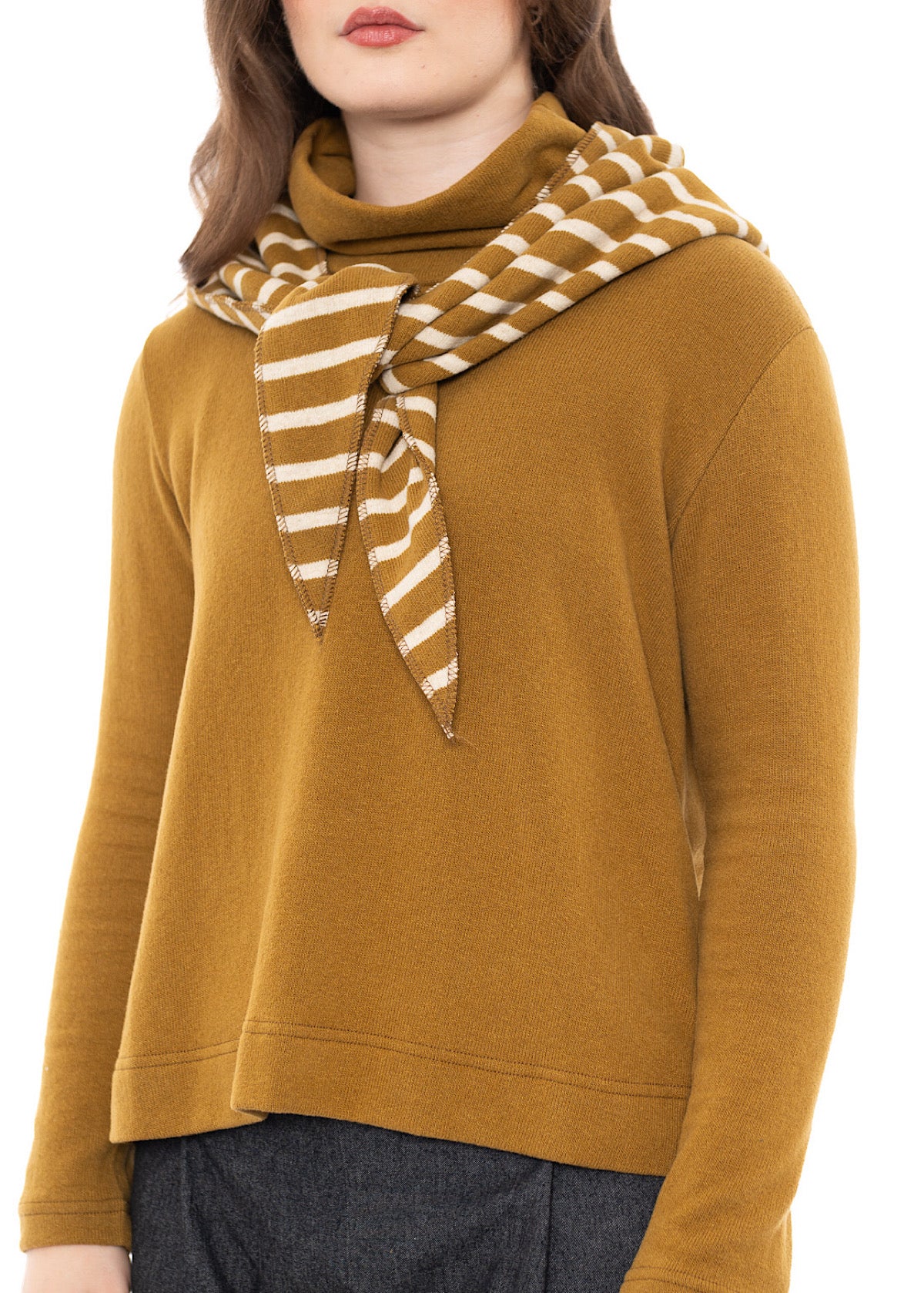 WIDE-STRIPE TRIANGLE TIPPY NECKERCHIEF
