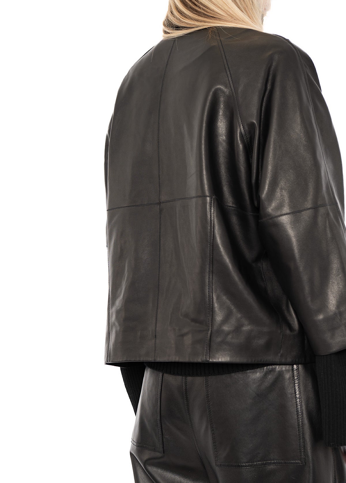 SIGNATURE LEATHER JACKET