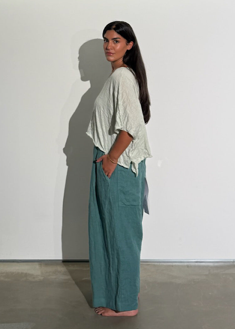 PRE-ORDER RUNDHOLZ BLACK LABEL PULLOVER *BLACK* (Shown in LIME)