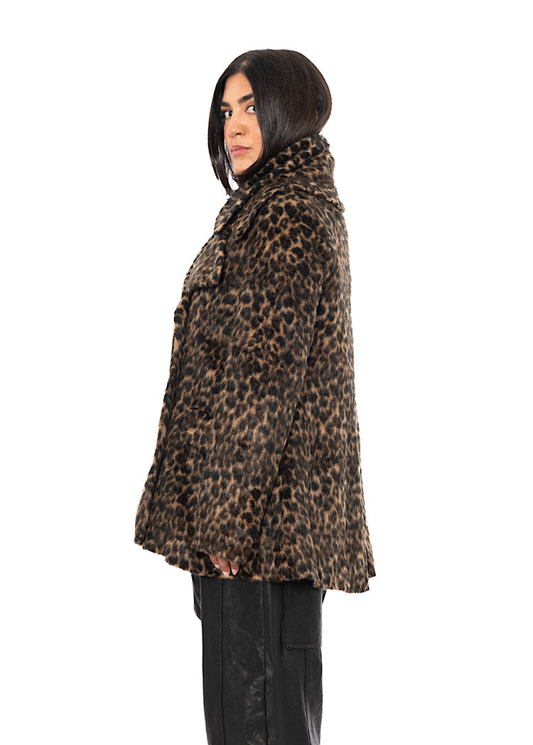 LEOPARD FAUX FUR COAT