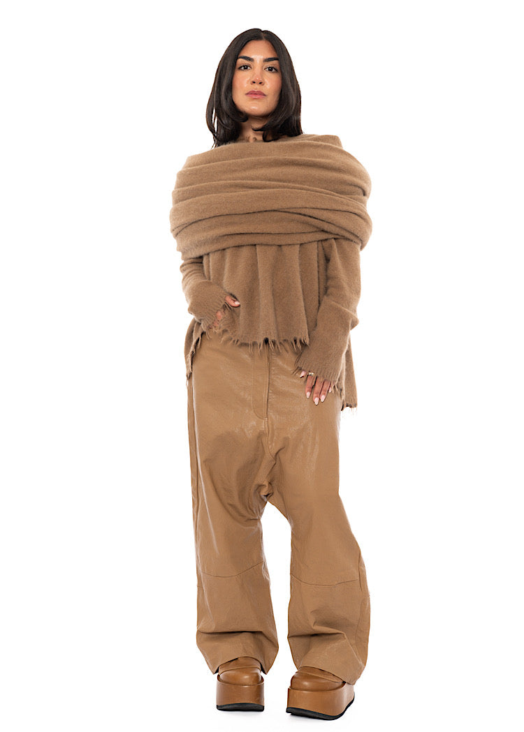 OVERSIZED FRAYED KNIT SCARF