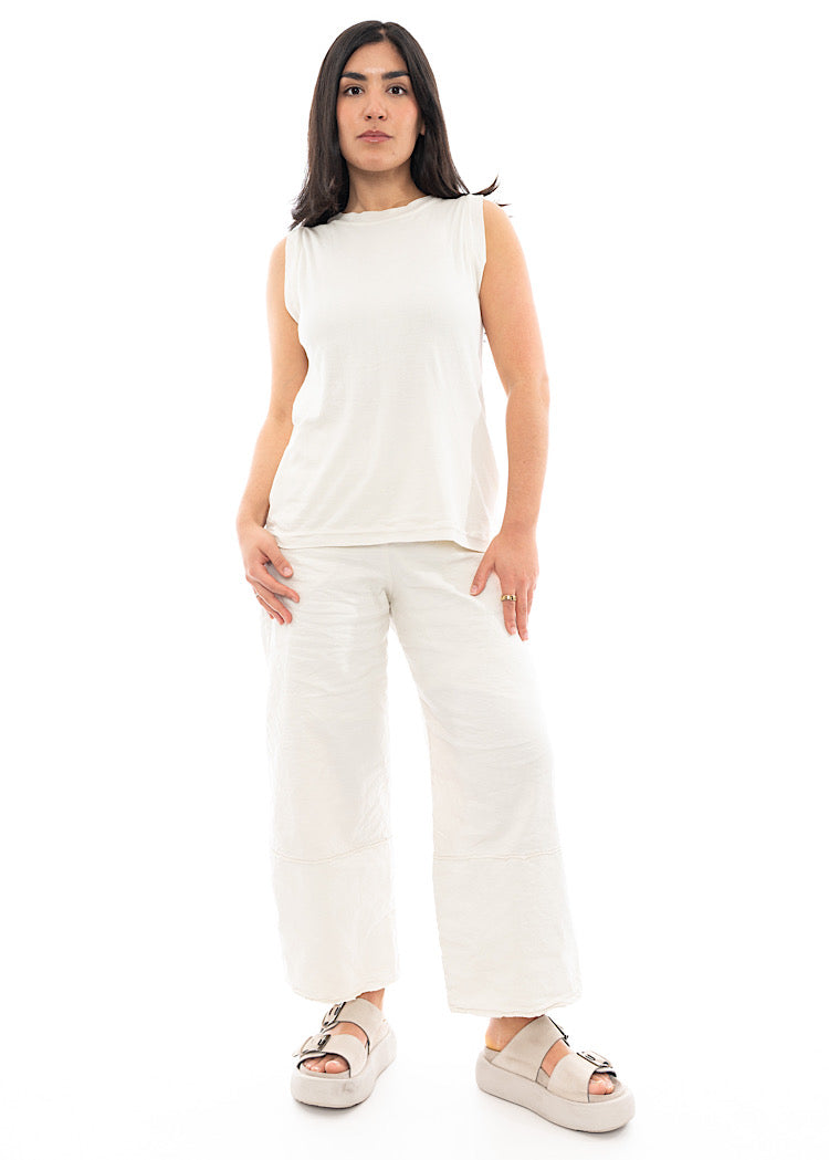 AEQUAMENTE SLEEVELESS VEST