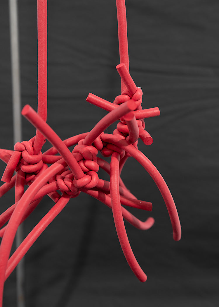 MIKAs SPLASH NECKLACE