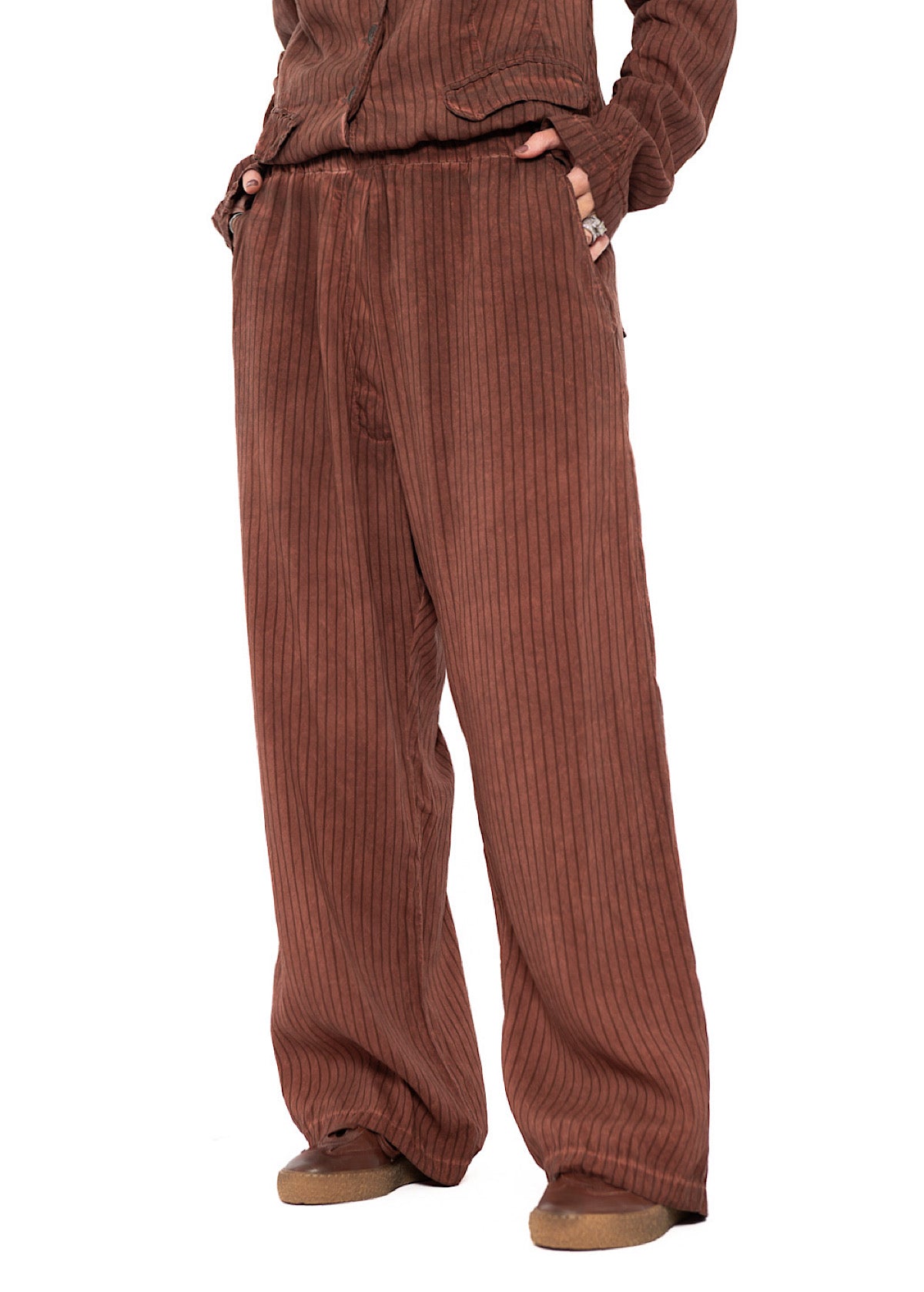 GARMENT-DYED SILK STRIPE TROUSER