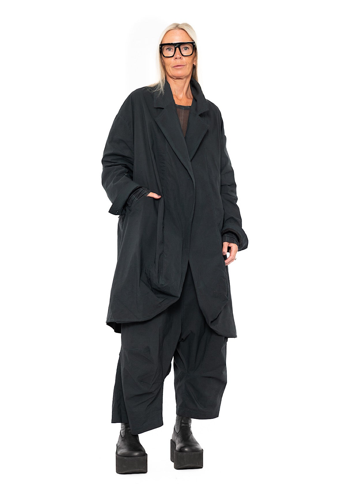 SIGNATURE OVERSIZED COAT