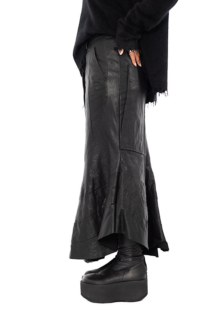 ASYMMETRIC FLARED LEATHER SKIRT