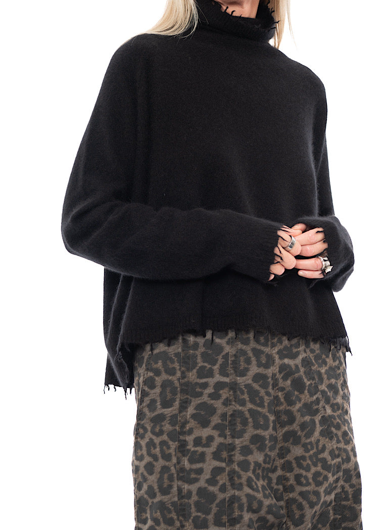 SIGNATURE MERINO RACCOON KNIT