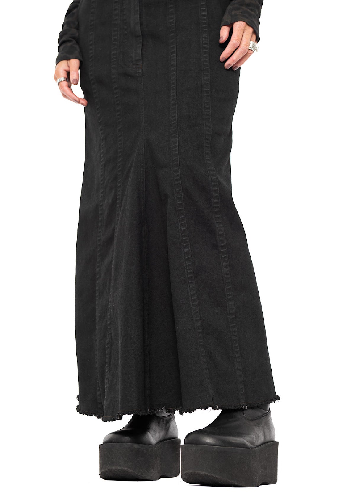 STRETCH DENIM MAXI SKIRT