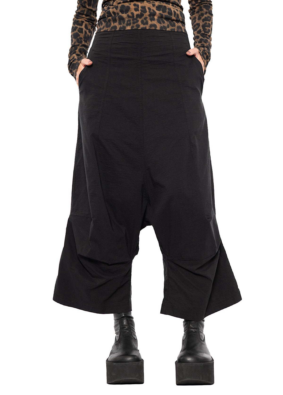 SIGNATURE DROP CROTCH STRETCH TROUSER