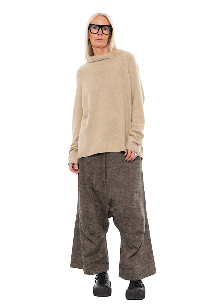 SIGNATURE RACCOON FUNNEL NECK KNIT