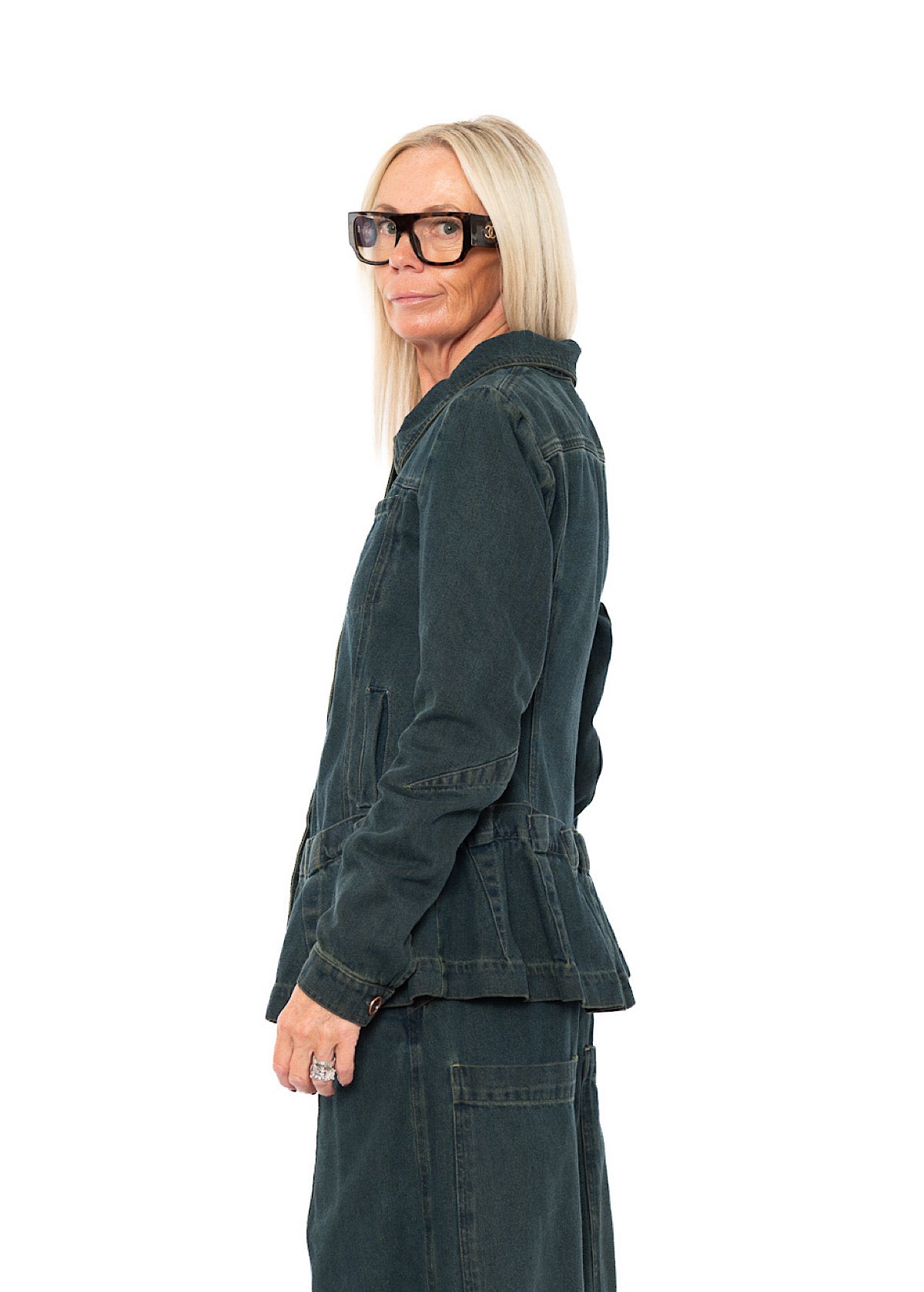 GARMENT-DYED DENIM JACKET