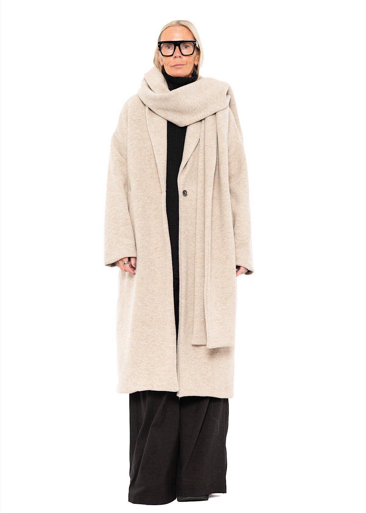 WOOL-BLEND COAT WITH SCARF