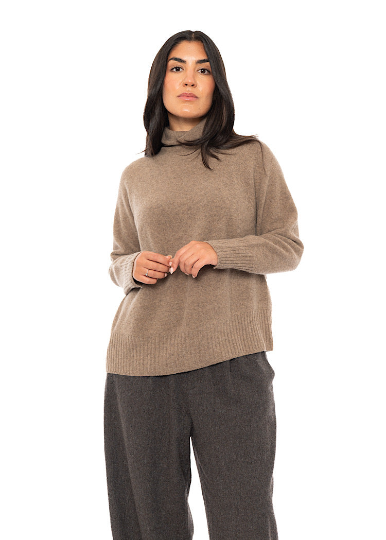 RELAXED FINE WOOL TURTLENECK PULLOVER